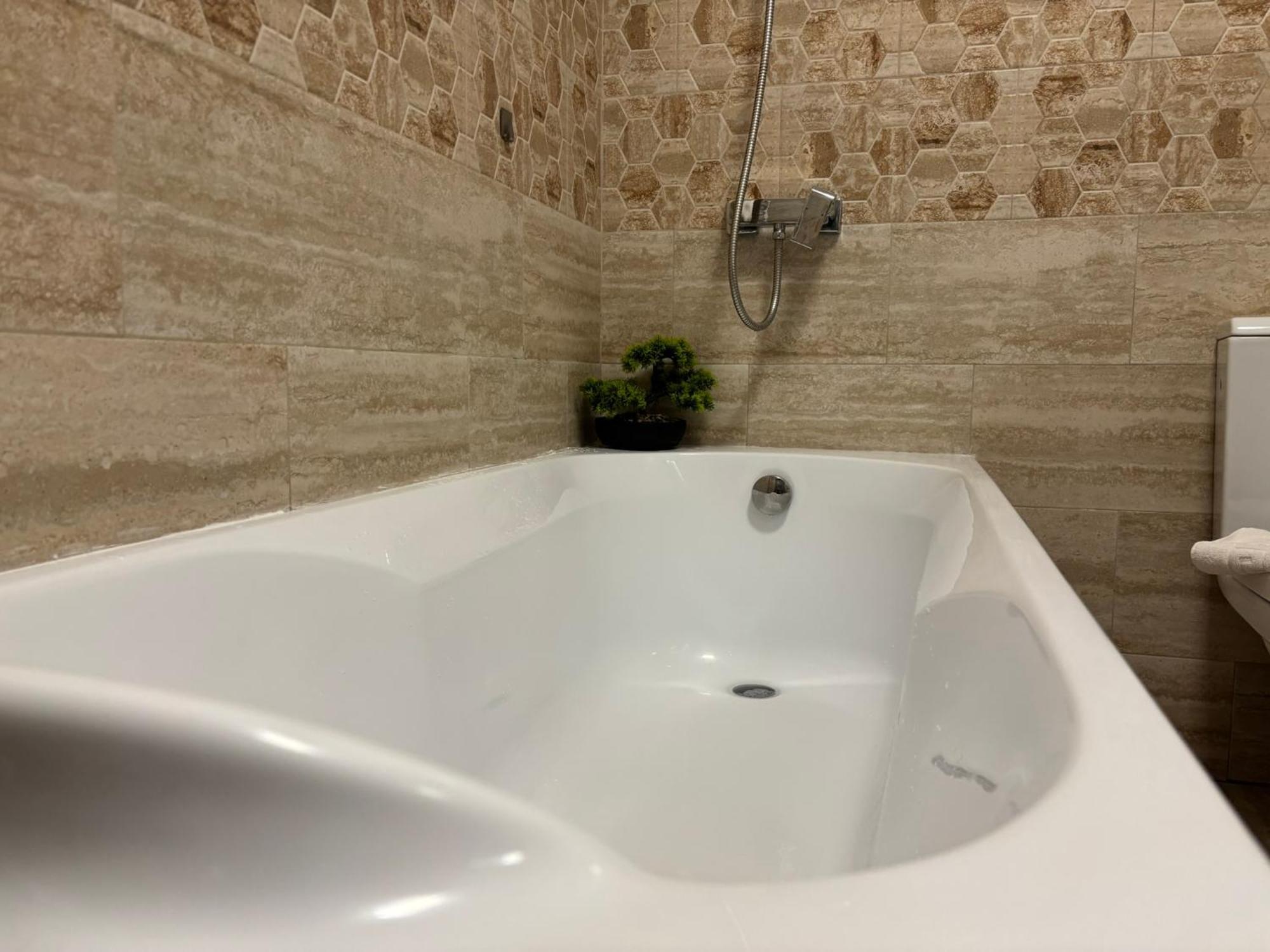 Bistriţa Dream Apartament מראה חיצוני תמונה
